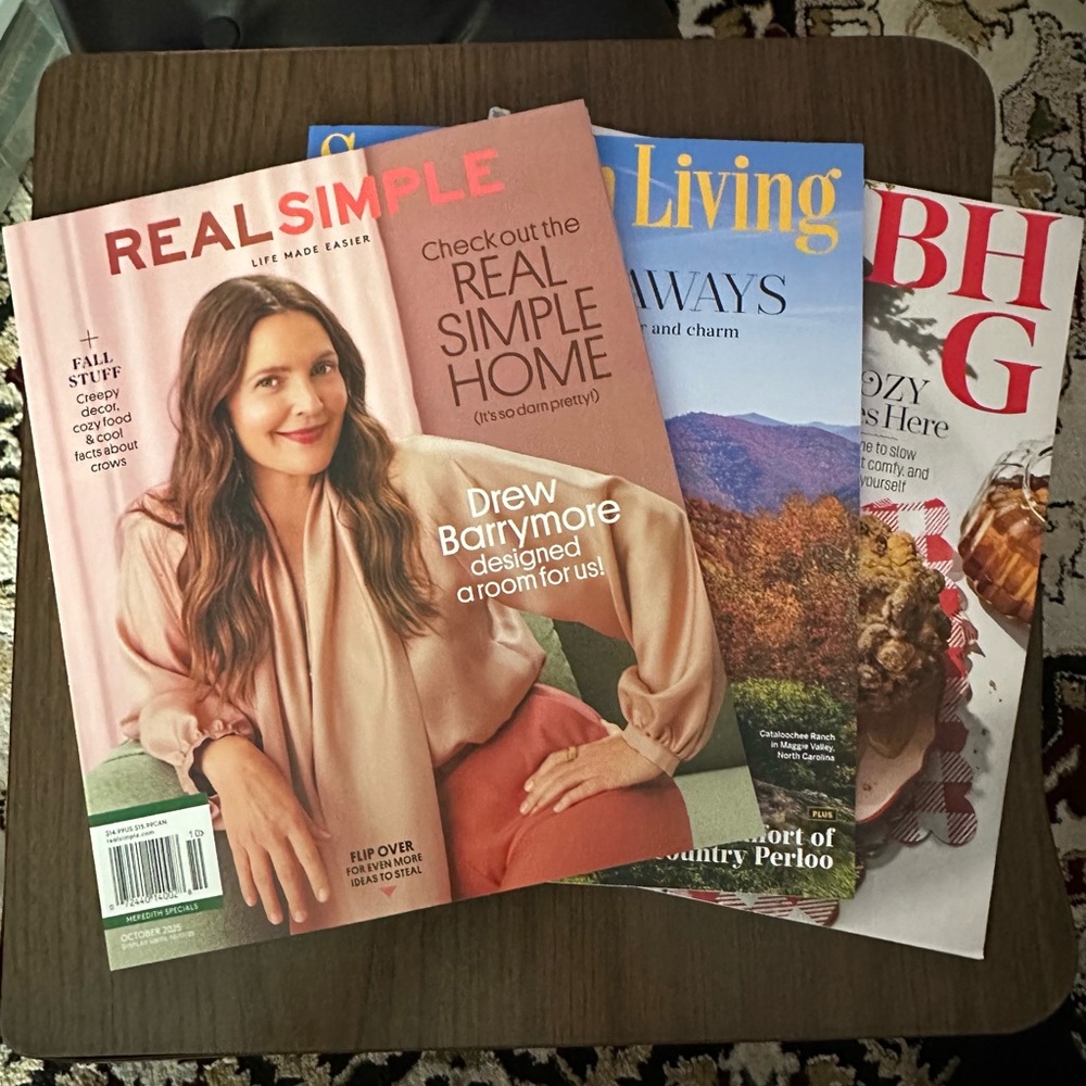 🔵 3 Home Magazines - October 2025 Real Simple, BH&G, Southern Living